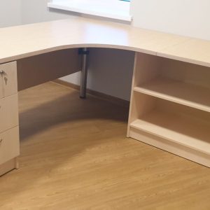 Töölaud sahtliboksi ja riiuliga